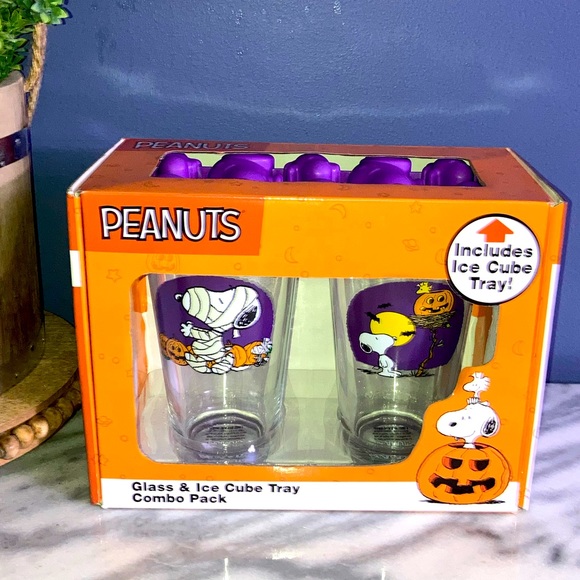 Peanuts Dining Snoopy Peanuts Halloween Glass And Ice Cube Tray